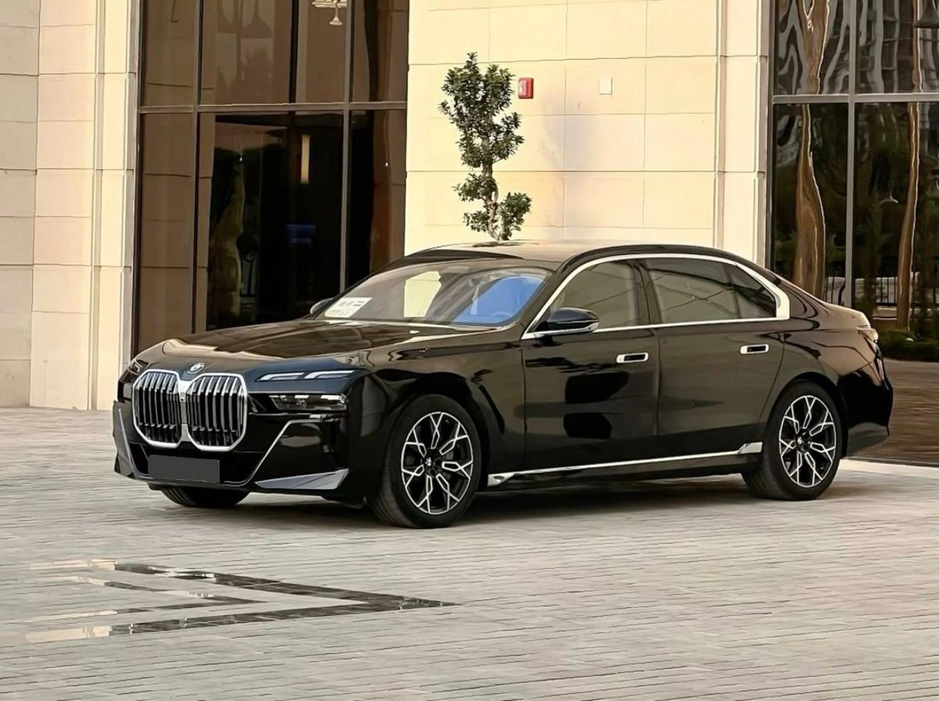 BMW 7 Series — 1
